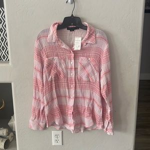 New with tags womens pink button down